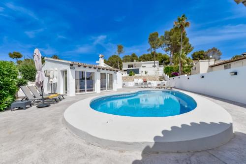 El Tesoro Villa | Villas Guzman - Mostoles