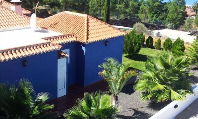 El Paso House | Villas Las Cercas, holiday home with Wi-Fi, swimming pool and parking