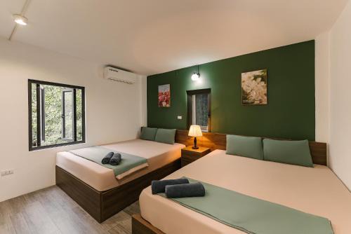 Hang Dao House | Villaxe Toycan, 50m to Hoan Kiem lake - by Antique