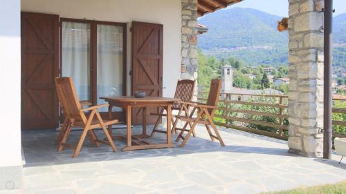 Cerano d'Intelvi Apartment | Villetta Contrada by Wonderful Italy