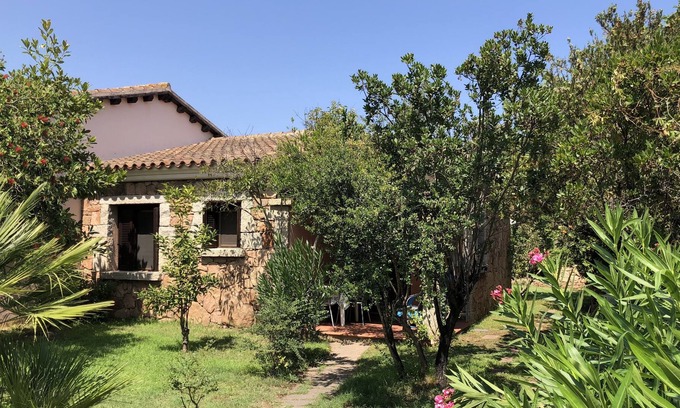 San Teodoro City Centre Cottage | Villetta La Cinta 600 meters from the beach