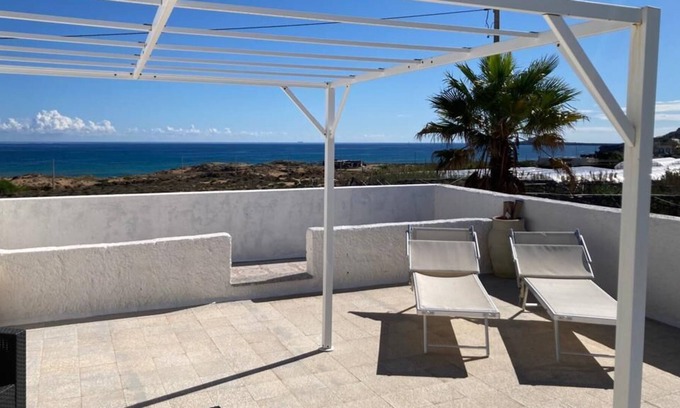 Pachino Villa | Villetta Oasi 3 minutes walk from the beach