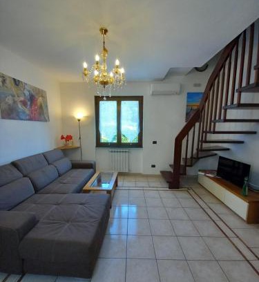 Santo Stefano di Magra House | Villetta Tora