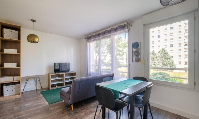 Ferrandiere - Maisons Neuves Apartment | Villeurbanne T1 Arago HostisY