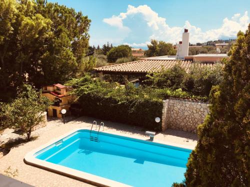 Torre Colonna-sperone Villa | Villino Giulia