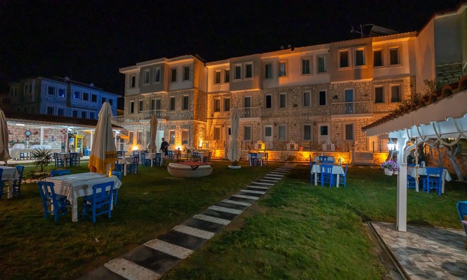 Bozcaada Hotel | Vina Garden