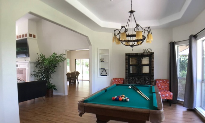Victor House | Vineyard Countryside Escape - family get-away