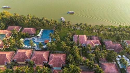 Minh An Resort | Vinh Hung Riverside Resort & Spa