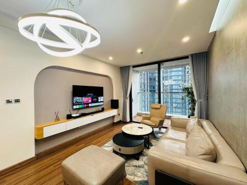 Ngoc Khanh Apartment | Vinhomes Metropolis By Kim Ma