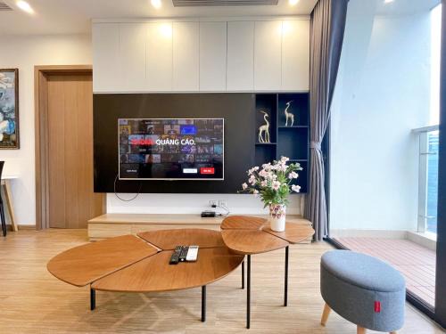 My Đinh Apartment | Vinhomes Skylake by Serene Homestay