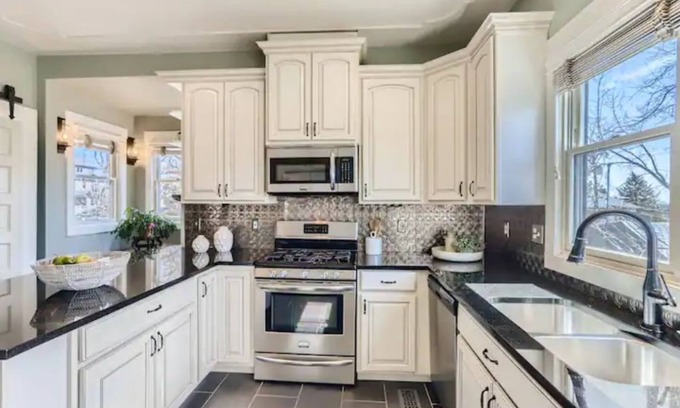 Longmont House | Vintage Haus - Cheerful, Elegant, Old World Modern