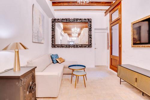 Cort Apartment | Vintage Palma Palace Apartments TI