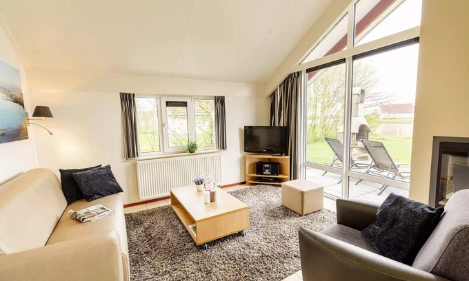 Municipality of Emmen House | VIP Cottage 2 People