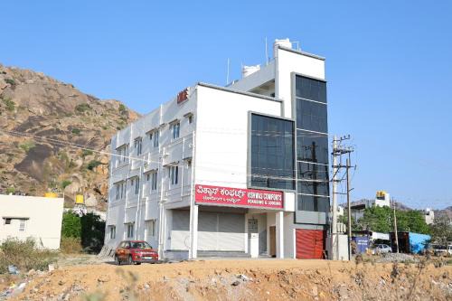 Chitradurga Hotel | Vishwas Comforts