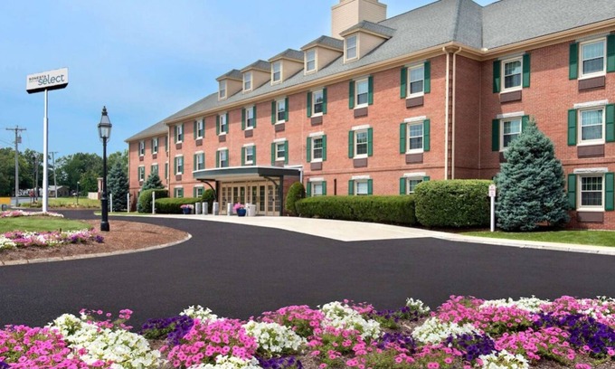 Woburn Other | Visit the Harvard Museum of Natural History! 2 Units,Pet-friendly Accommodation!