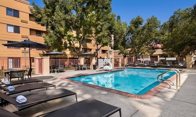 San Jose Resort | Visit Winchester Mystery House! Available Free Shuttle to San Jose Airport!