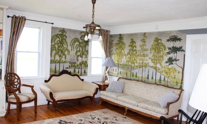 Greene House | Vista Hills House Antique Experience 146
