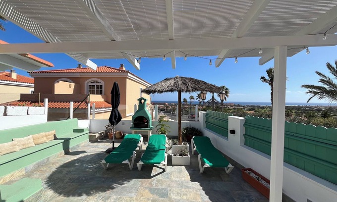 Caleta de Fuste House | Vistalegre Casa con Jacuzzi, las Mejores Vistas al mar y Campo Golf