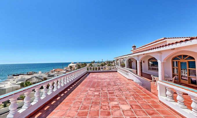 Brisas del Golfo House | Vistas de Las Olas Main House: Enjoy beachviews in this Mexican-inspired home