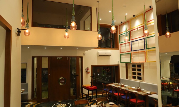 Thane West Hotel | VITS Sharanam, Thane