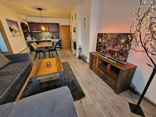 Pamporovo Apartment | VIVA 4-A-16 ski to the door Grand Monastery