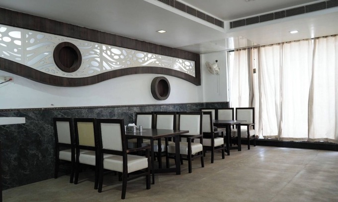 Bawani Khera Hotel | Vivaan Haveli