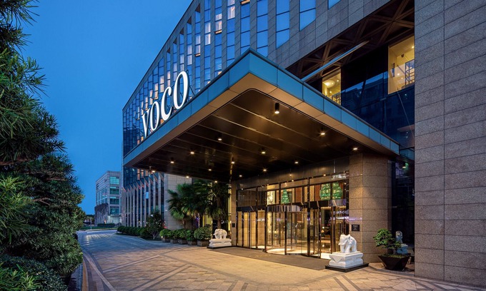 Hangzhou Hotel | voco Hangzhou Binjiang Minghao by IHG