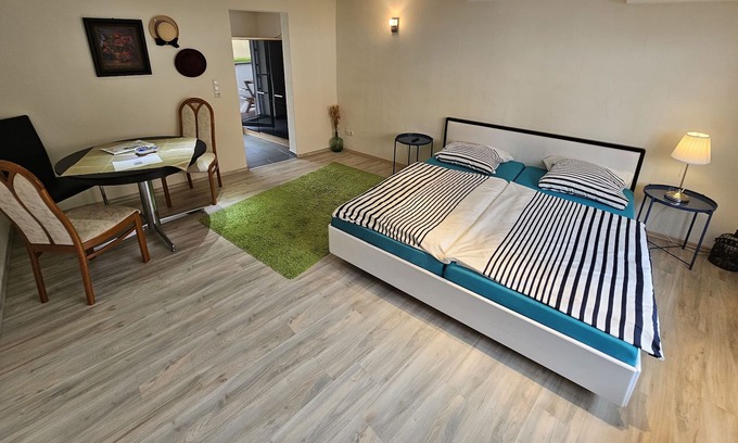 Bad Muenster am Stein-Ebernburg Apartment | Vrbo Property