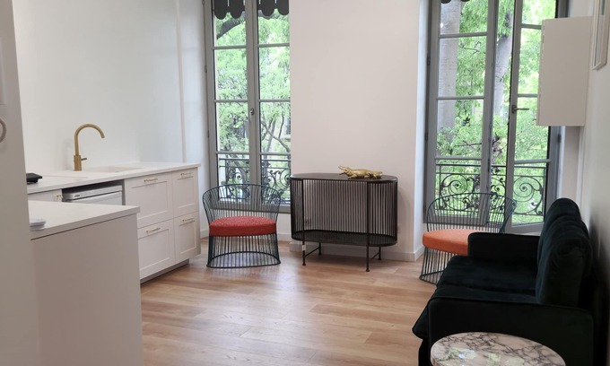 Faubourg Apartment | Vrbo Property