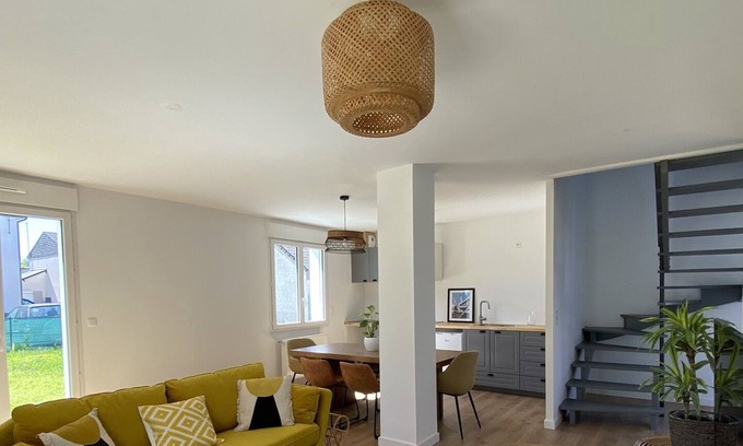 Nazelles-Negron House | Vrbo Property