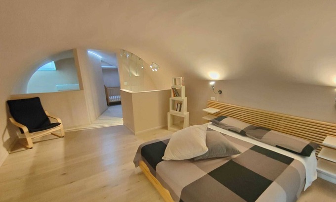 Municipio 5 Apartment | Vrbo Property