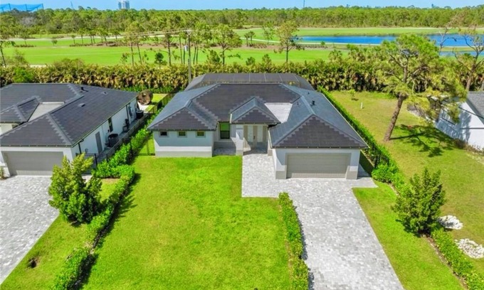 Bonita Springs House | VRBO vacation home 2392386680
