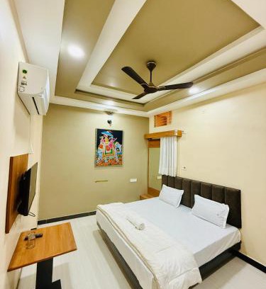 Maheshwar Hotel | Vrindas Home Stay