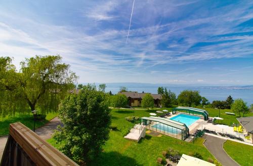 Lugrin Apartment | Vue Lac Léman & Piscine - Parking free - Confort Appart 6 pers