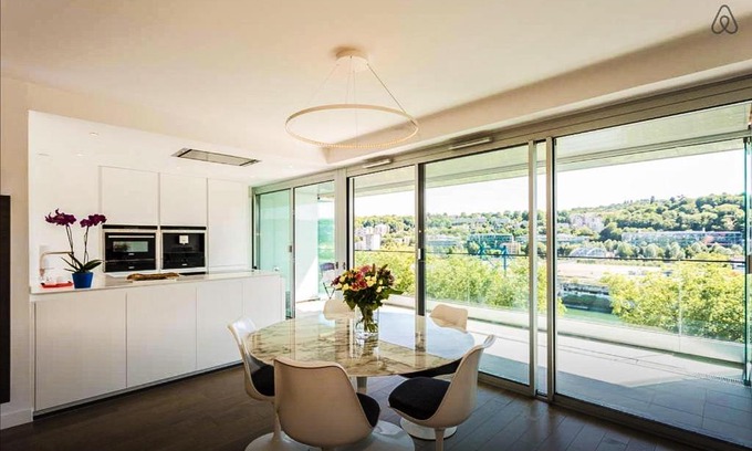 Billancourt–Rives de Seine House | Vue sur Seine Musicale