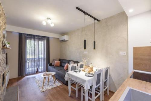 Shiligarnika Apartment | Vutovi's corner made with care