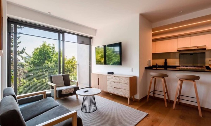 Hipodromo Condesa Apartment | w* | Hidden gem 2BR in Condesa
