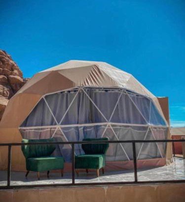 Wadi Rum Hotel | WADi RUM BUBBLES CAMP