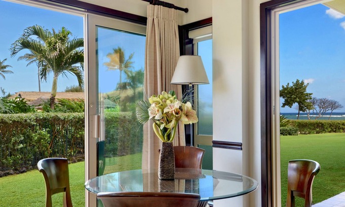 Wailua Condo | Waipouli Beach Resort & Spa Ocean & Pool Ground Floor in H Building! Sleeps 8