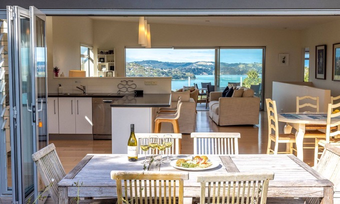 Oneroa House | Wakainga | Stay Waiheke