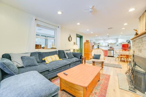 Cheboygan House | Walk to Beach and Mullett Lake Cottage with Yard!