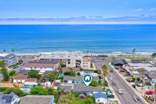 Carlsbad House | Walk To Beach - EV Charger - Outdoor Dining - 2BR