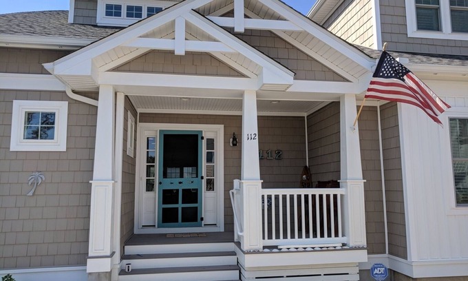 South Bethany Harbor House | Walk to Beautiful South Bethany Beach and on the Canal w/bay access