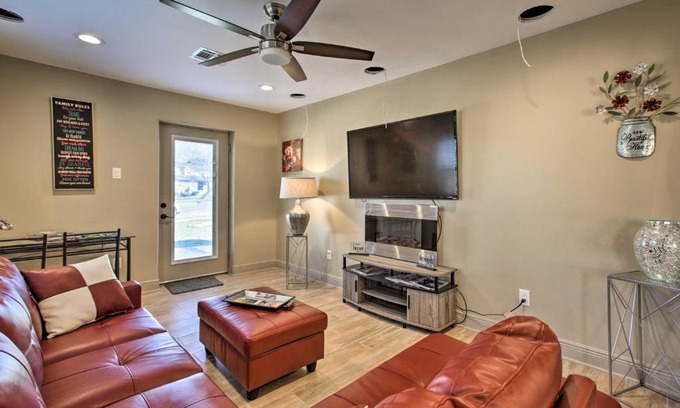 St. Bernard Area House | Walk to City Park Contemporary NOLA Home
