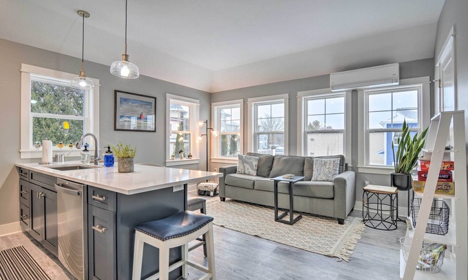Charlevoix House | Walk to Dtwn: Charlevoix Townhome w/Fireplace
