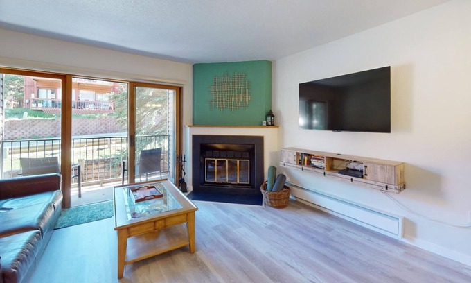 Angel Fire Condo | Walk to Lifts | WiFi | Mountain Spirits 217
