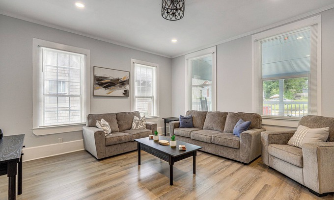 Macon House | Walk to Mercer University: Home w/Yard in Macon!