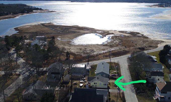 Wareham Cottage | Walk to Ocean Deals!
