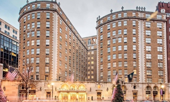 Connecticut Ave - K Street House | Walk to the 2025 Inauguration Route! Historic Mayflower Hotel, Washington D.C.