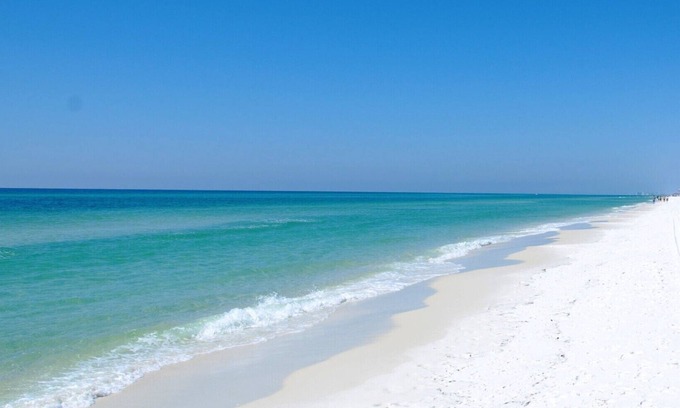 Villa Sabine Condo | Walk to the Beach! Great Rates, Great Location!